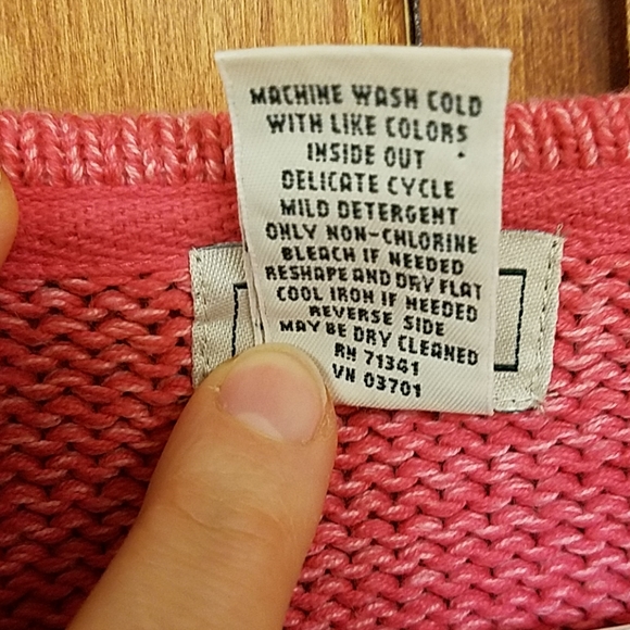 L.L.Bean Sweater - Pink Cardigan - Picture 3 of 7